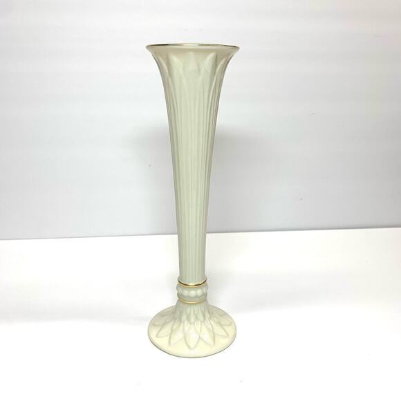 Lenox Fluted Trumpet Vase Tivoli Collection Porcelain Ivory Gold Trim Footed 9" - Picture 1 of 8